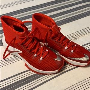 Nike Zoom Clearout basketball shoes